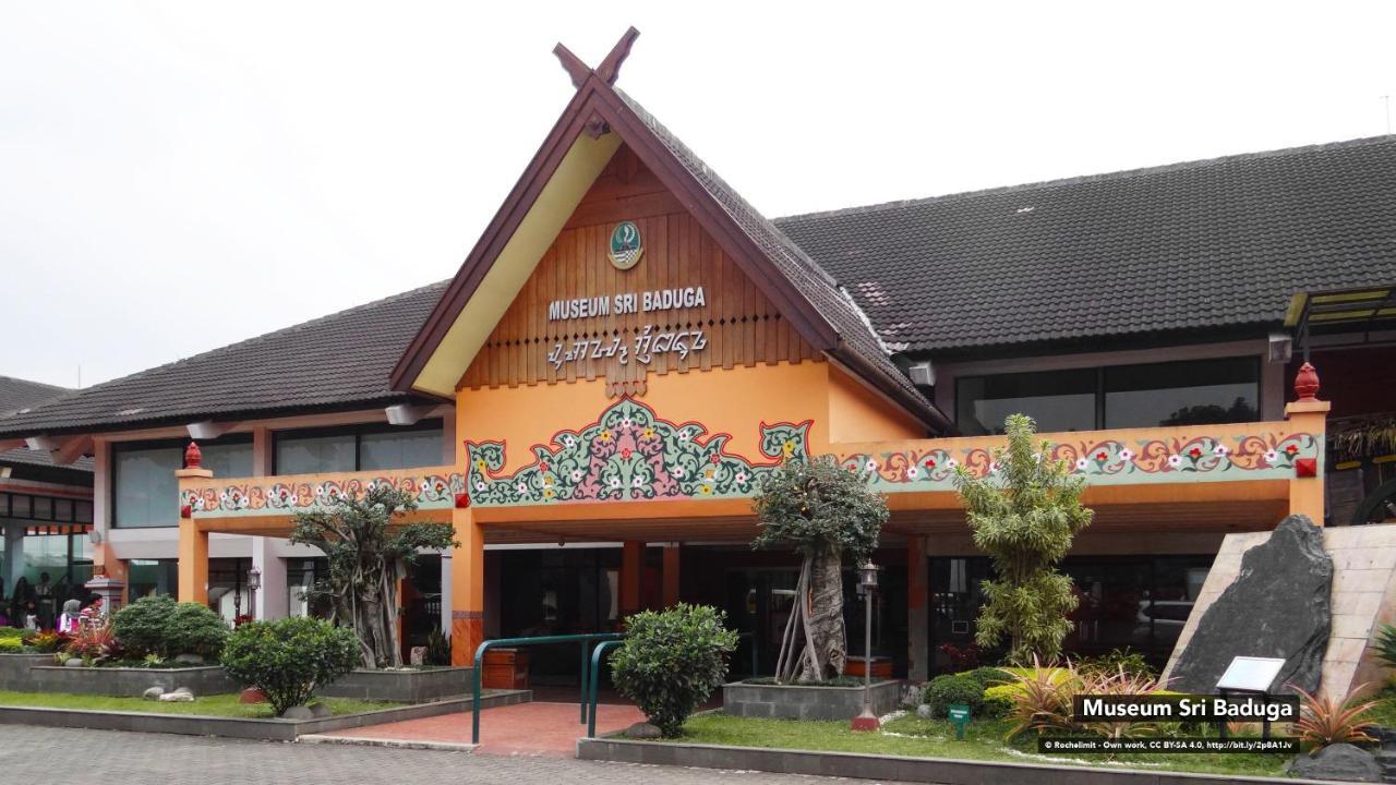 Hotel Zen Lengkong Besar